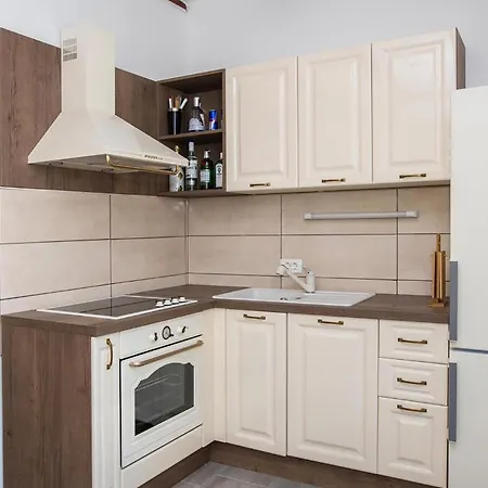 Amazing In Vikendica *