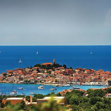 Vikendica Amazing In *